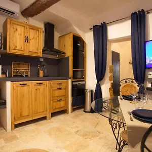 Les Secrets D'alcove, Nuits Romantiques Avec , Aix-en-Provence France