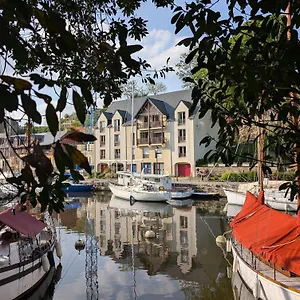 Sur Le Port De Bernard 2chambres Apartment